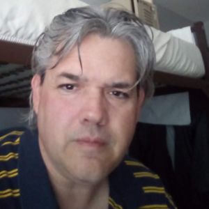 Meet your Posher, Leo